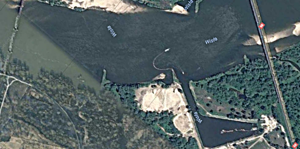 Zdjęcie satelitarne portu rzecznego w Górze Kalwarii